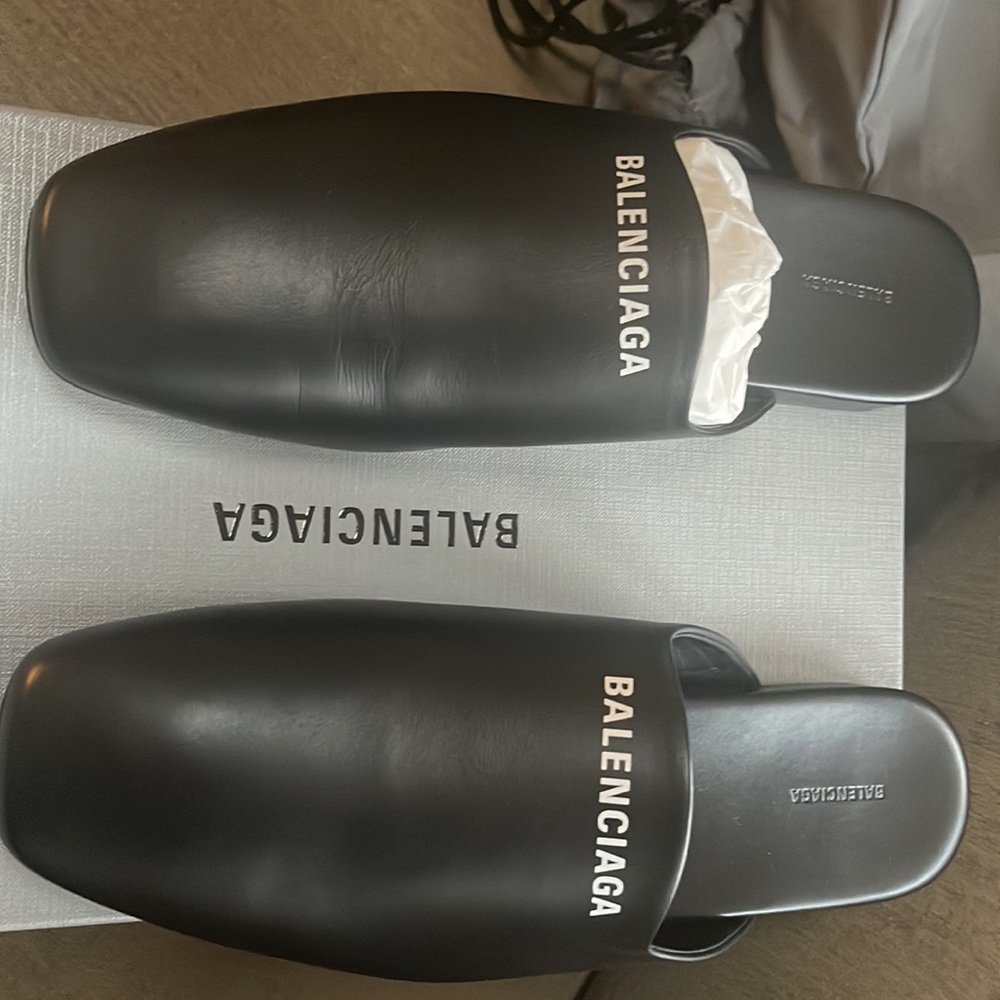 BALENCIAGA shoes - Picture 3 of 9